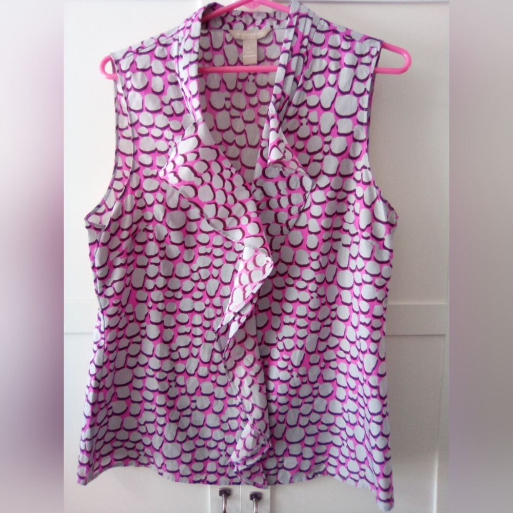 Banana Republic Sleeveless Tank Top with Ruffles Pink with Gray Spots Size L